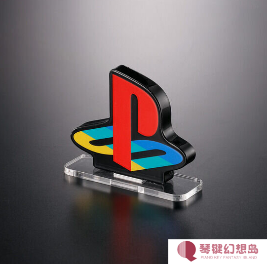 万代推出全新PS水晶立标 轻按发出经典PS启动音效